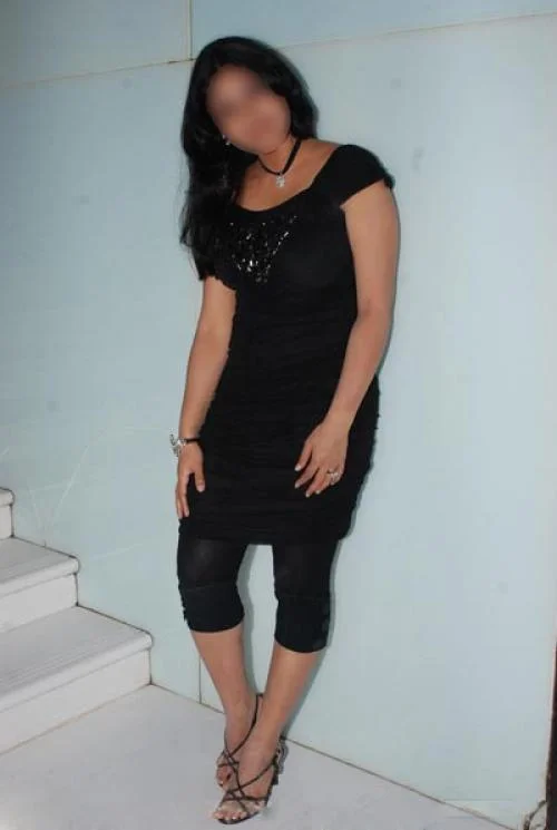 Call Girls Greater Kailash